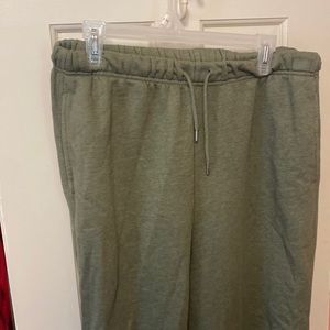 Green Old Navy Sweatpants